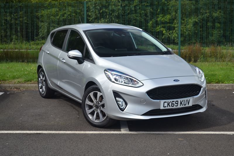 Blue Used 2019 Ford Fiesta Trend+ Hatchback | £9,500 (Fair price) - Image 1/4