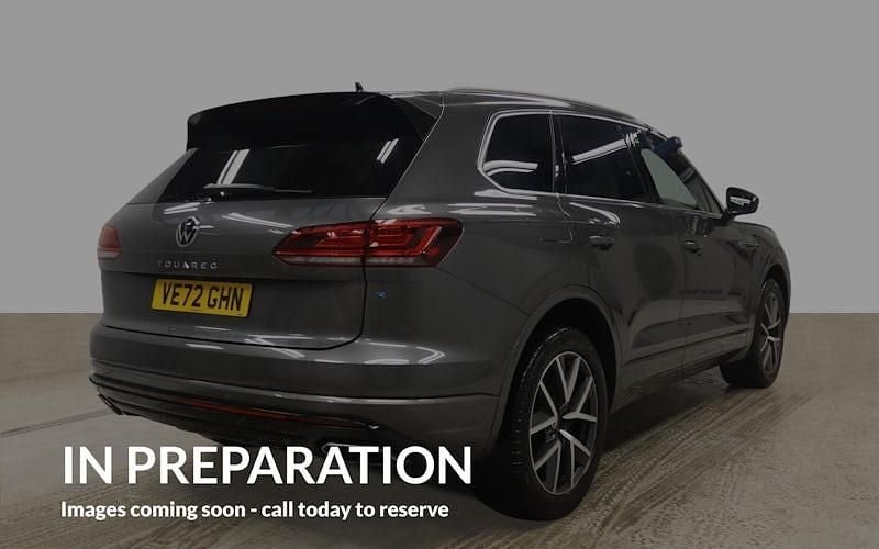 Used VW Touareg R-line 286 HP (210 kW) 2022 Grey SUV