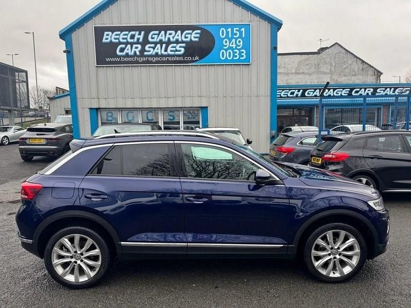 Used VW T-Roc SEL 115 HP (84 kW) 2018 Blue SUV