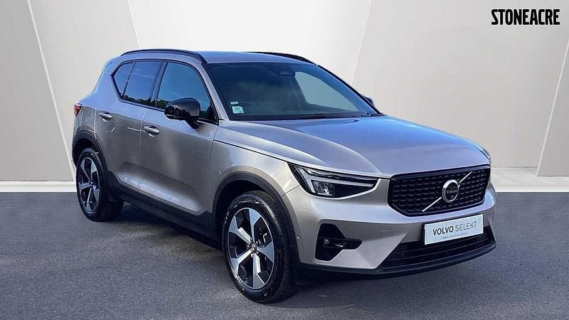 Used 2024 Volvo XC40 Plus SUV | £30,500 (Fair price) - Image 1/3