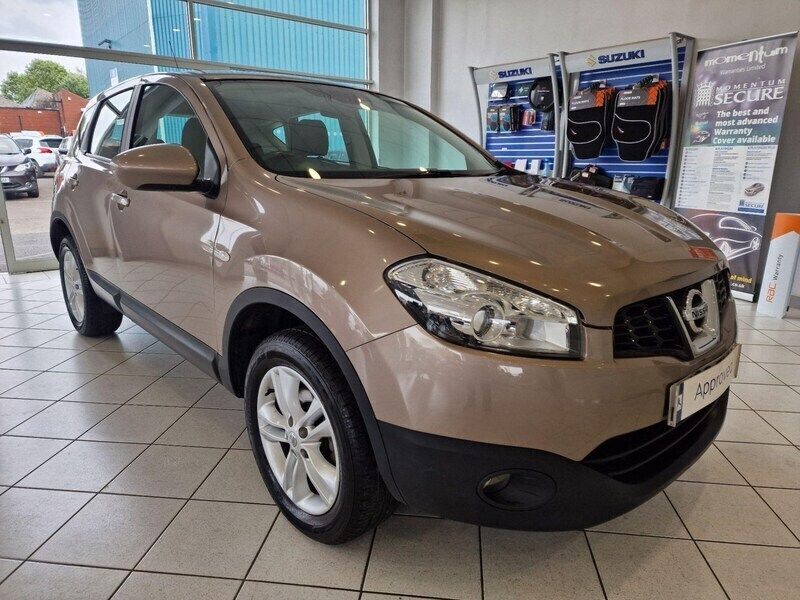Beige Used 2013 Nissan Qashqai Acenta SUV | £4,193 (Fair price) - Image 1/2
