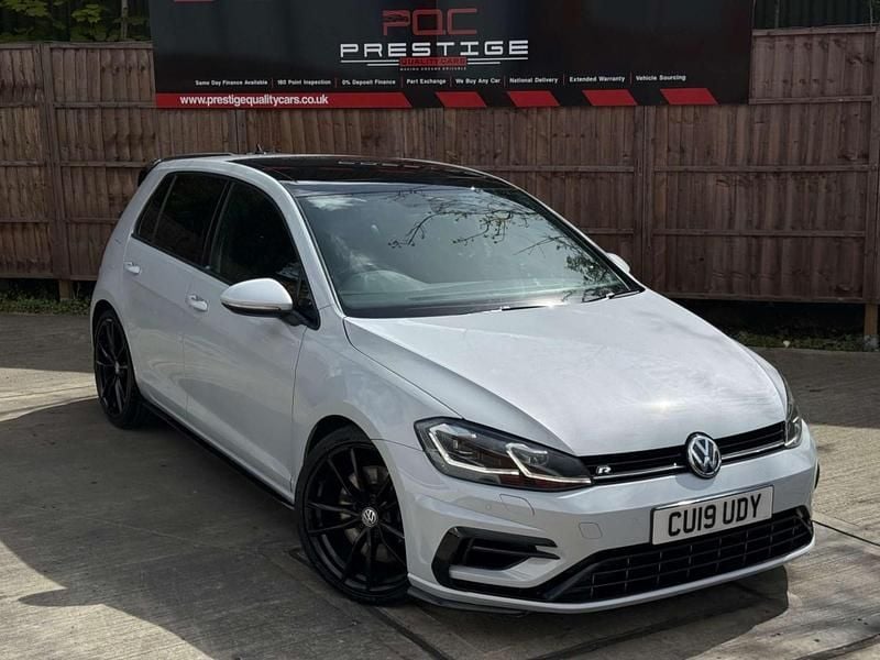 Używany VW Golf VII R 300 KM (220 kW) 2019 Srebrny Hatchback