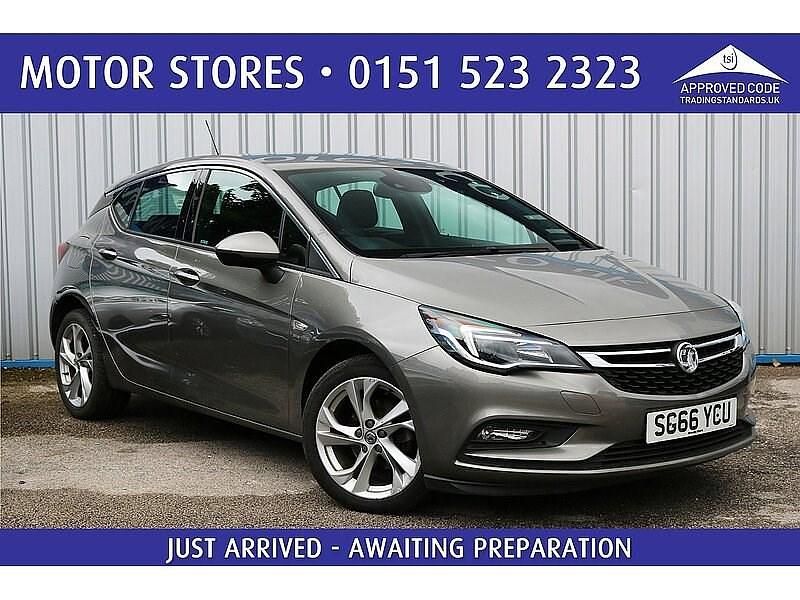 Grey Used 2016 Vauxhall Astra SRi Hatchback | £4,995 (Fair price) - Image 1/1