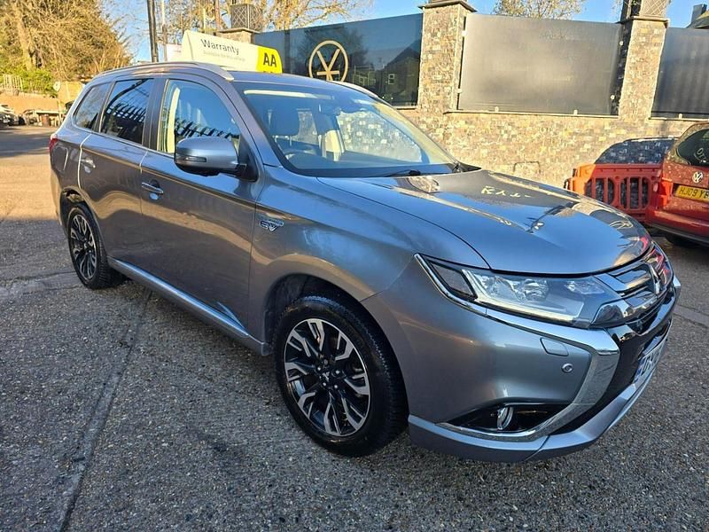 Used Mitsubishi Outlander P-HEV 2016 Grey Estate