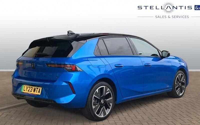 Used Vauxhall Astra Ultimate 114 kW (156 HP) 2025 Hatchback