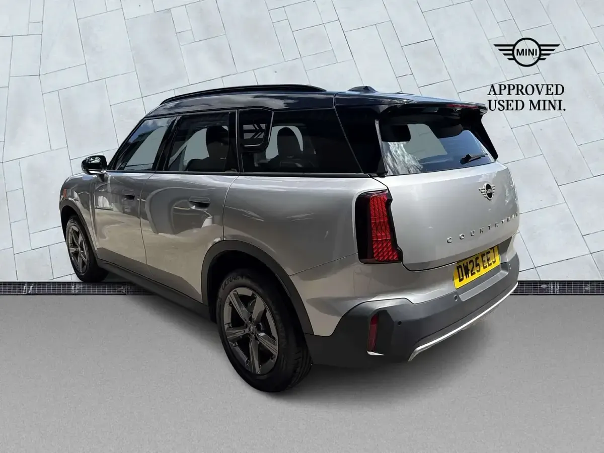 Used Mini Countryman Classic 170 HP (125 kW) 2025 Silver SUV