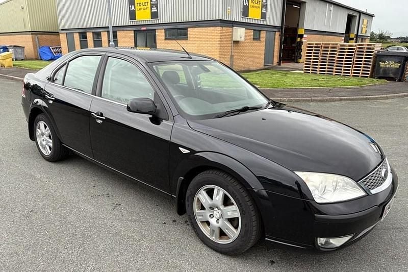 Black Used 2007 Ford Mondeo Ghia Hatchback | £1,950 (Fair price) - Image 1/1