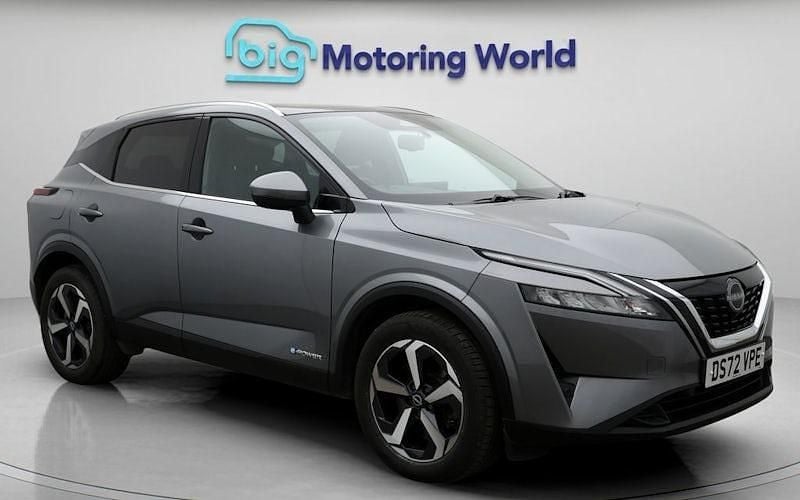 Grey Used 2022 Nissan Qashqai N-Connecta SUV | £18,300 (Good price) - Image 1/4