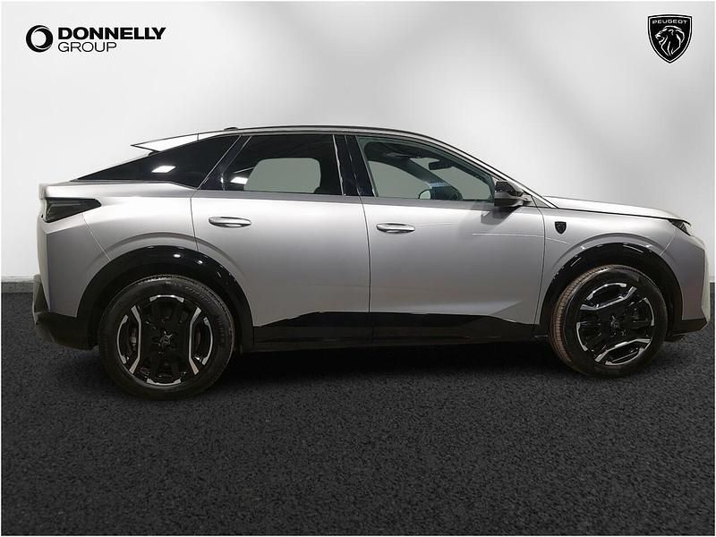 Used Peugeot e-3008 GT 152 kW (207 HP) 2025 Grey SUV