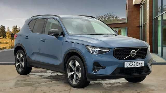 Used Volvo XC40 Ultimate 194 HP (142 kW) 2023 SUV
