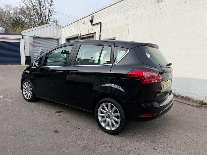 Used Ford B-MAX Titanium 105 HP (77 kW) 2014 Black MPV