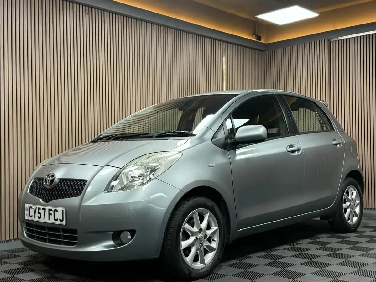 Used Toyota Yaris SR 2008 Silver Hatchback
