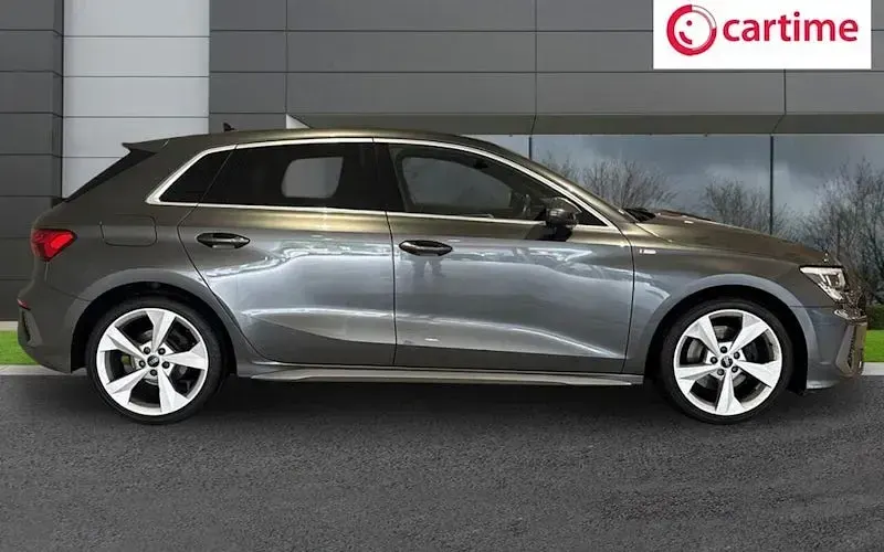 Used Audi A3 Sportback S-Line 110 HP (80 kW) 2024 Hatchback