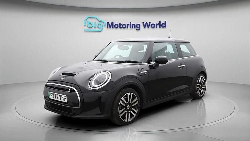 Used Mini Cooper SE Hatch 135 kW (184 HP) 2023 Hatchback
