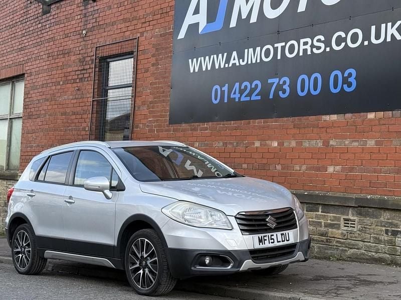 Used Suzuki SX4 S-Cross SZ-T 120 HP (88 kW) 2015 Silver SUV