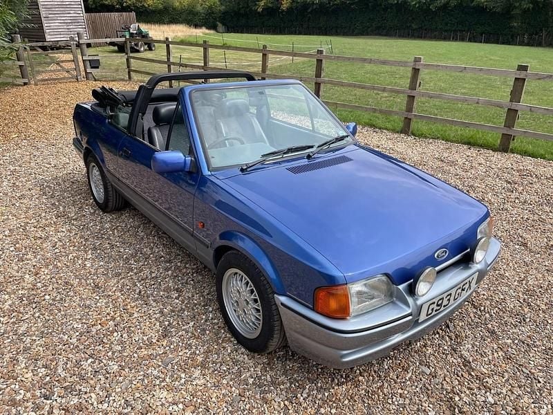 Used Ford Escort 1990 Blue