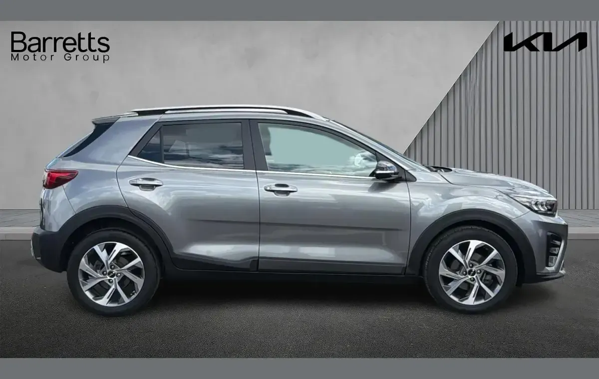 Used Kia Stonic GT-Line 99 HP (72 kW) 2024 Grey SUV