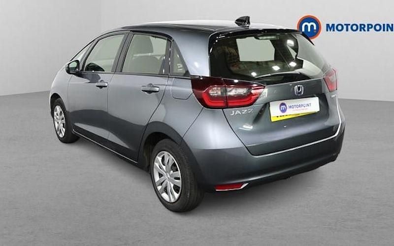 Second-hand Honda Jazz Hybrid 109 CP (80 kW) 2022 Gri Hatchback