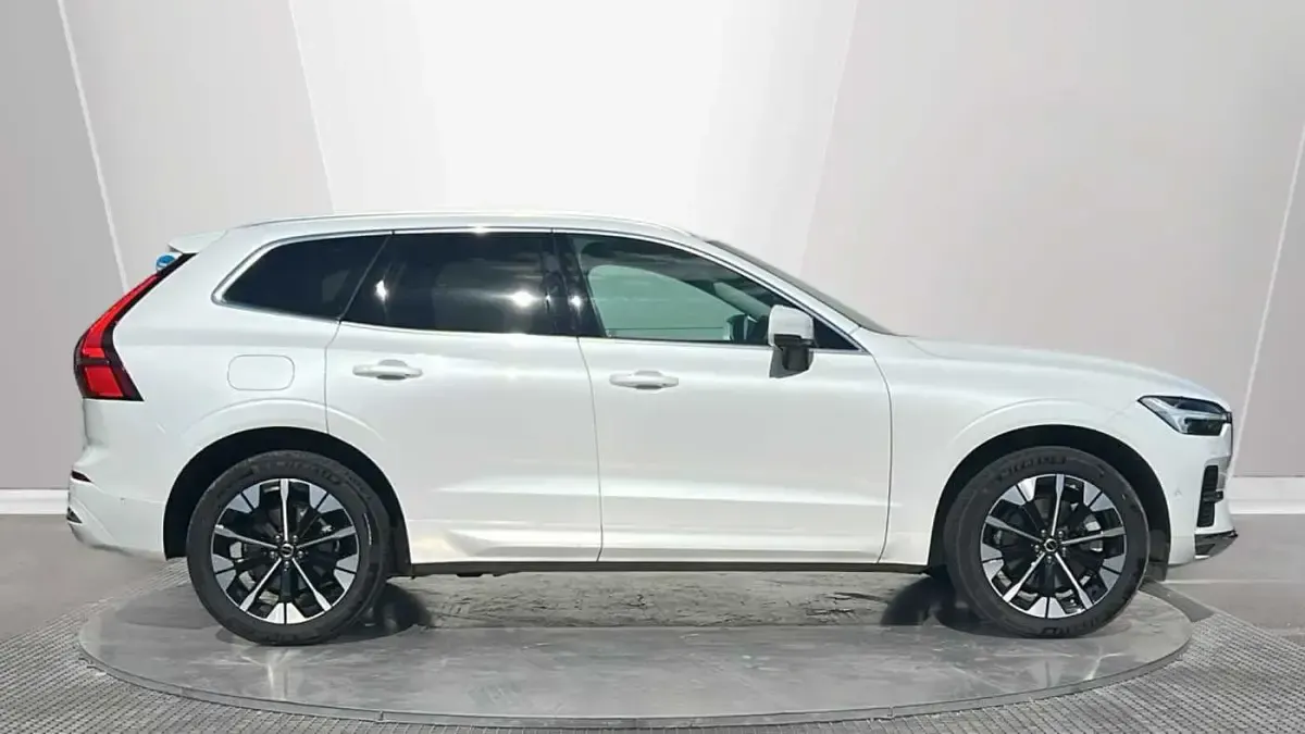 Used Volvo XC60 Ultra 247 HP (181 kW) 2025 SUV