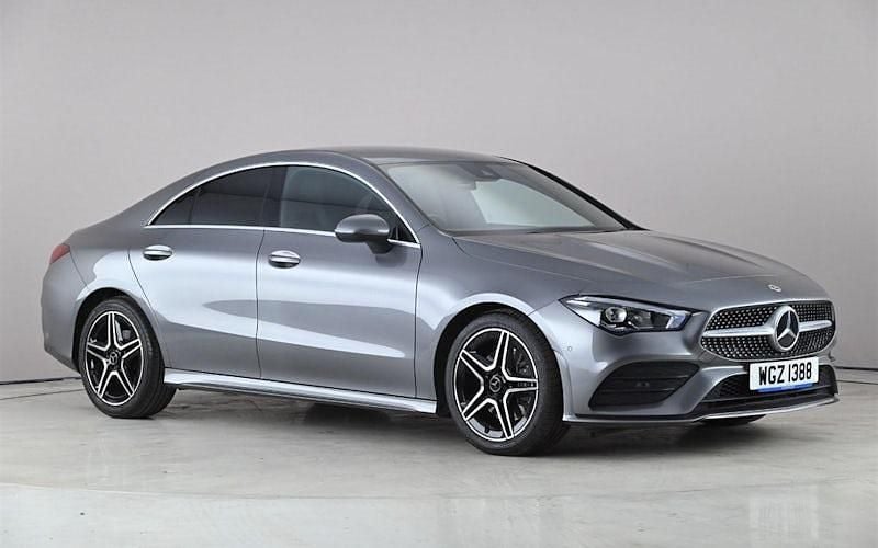 Usado Mercedes CLA200 AMG line 163 HP (119 kW) 2022 Sedan