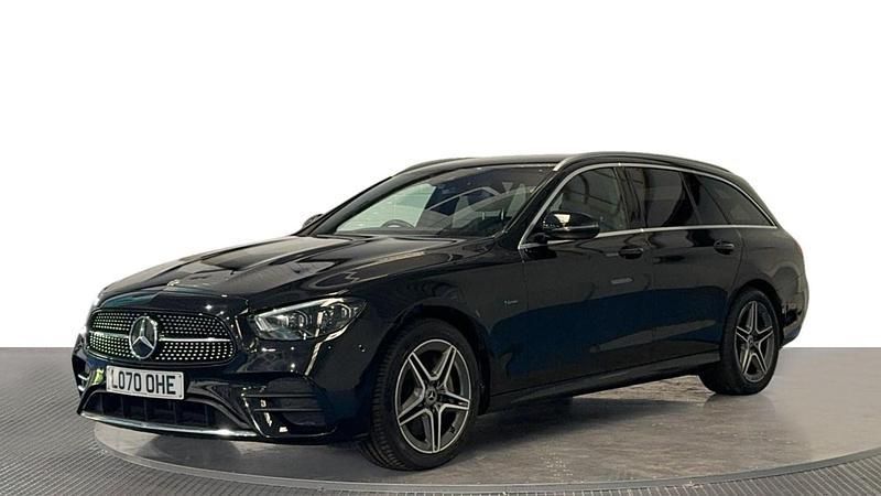 Black Used 2020 Mercedes E300 AMG line Estate | £23,920 (Good price) - Image 1/4