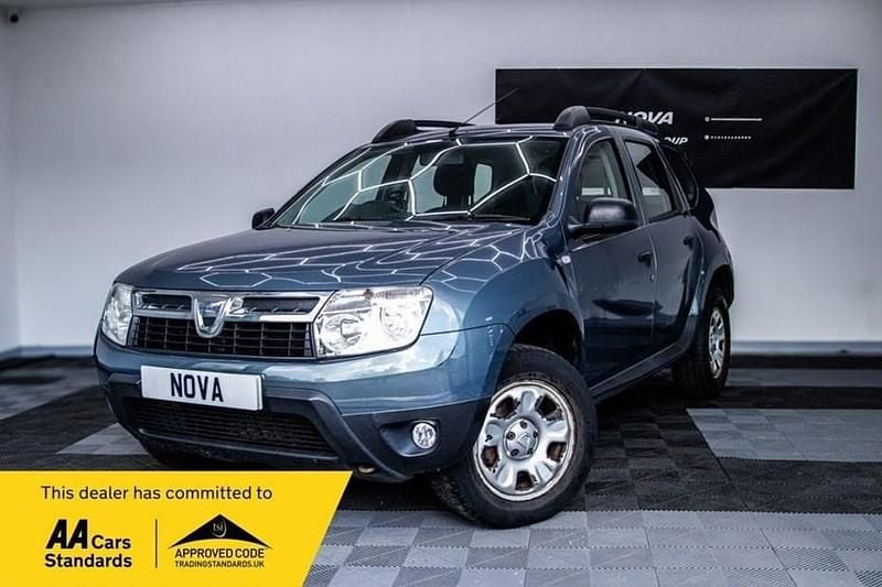 Grey Used 2014 Dacia Duster Ambiance SUV | £3,799 (Fair price) - Image 1/1
