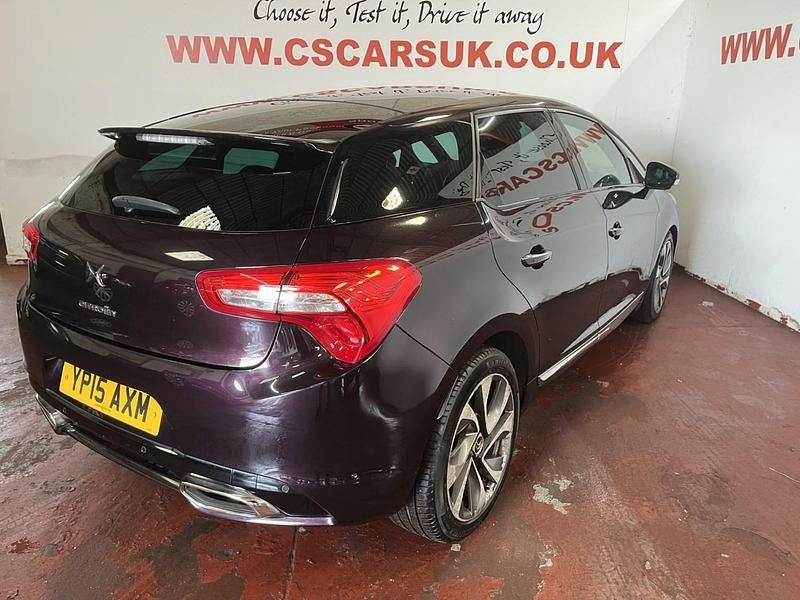 Begagnad Citroën DS5 2015 Lila Halvkombi