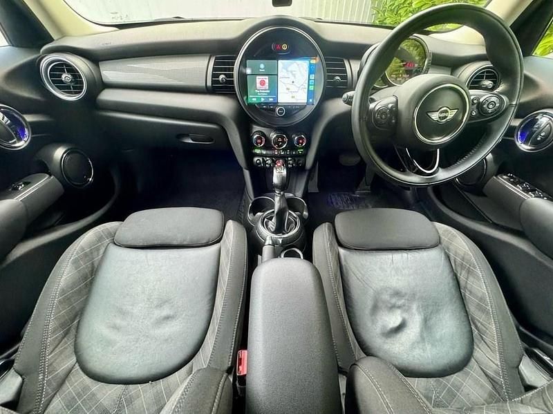 Used Mini Cooper D Hatch 2016 Blue Hatchback