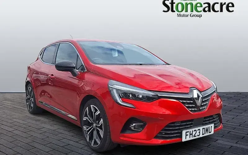 Used Renault Clio Techno 143 HP (105 kW) 2025 Hatchback