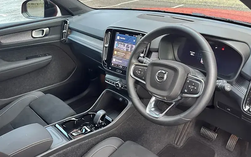 Used Volvo XC40 Plus 197 HP (144 kW) 2026 SUV