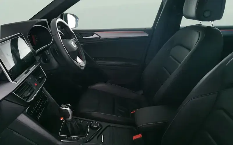 Second-hand Seat Tarraco FR Sport 150 CP (110 kW) 2023 Negru SUV