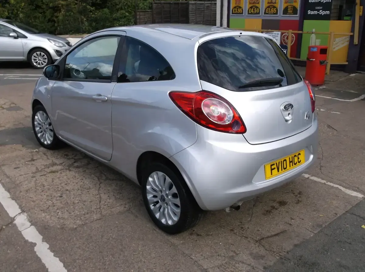 Used Ford Ka Zetec 69 HP (50 kW) 2010 Silver Hatchback