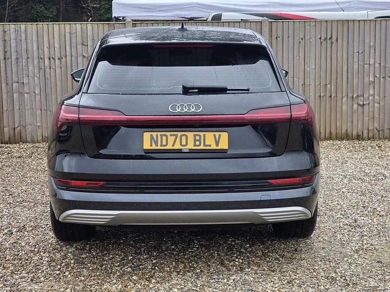 Used Audi e-tron Design 230 kW (313 HP) 2020 Black SUV