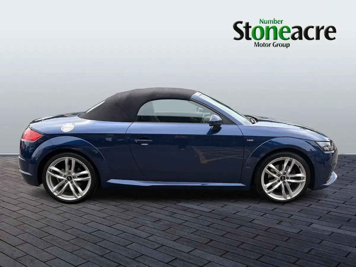 Used Audi TT Roadster S-Line 230 HP (169 kW) 2015 Blue Cabriolet