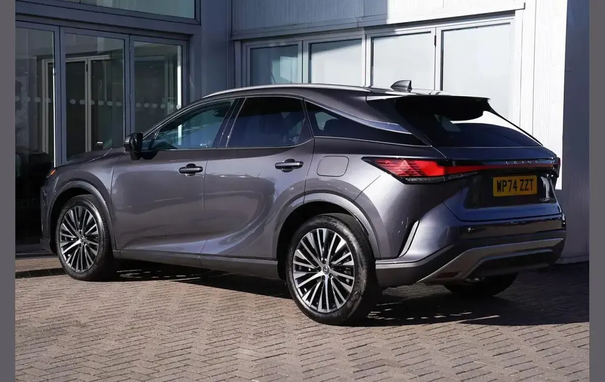 Used Lexus RX450h+ 304 HP (223 kW) 2025 Grey SUV