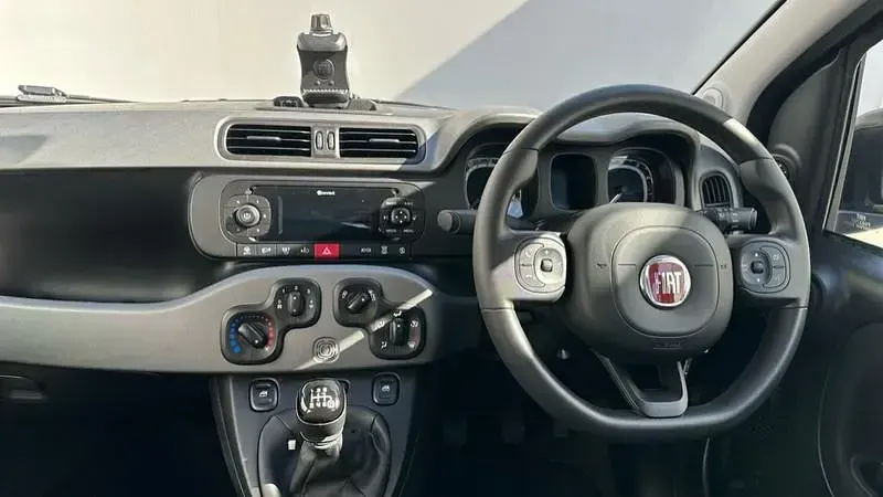 Begagnad Fiat Panda S 90 HK (66 kW) 2019 Svart Halvkombi