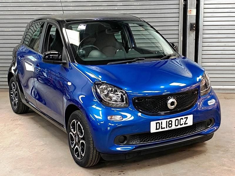 Blue Used 2018 Smart ForFour Prime Hatchback | £8,950 (Expensive) - Image 1/4