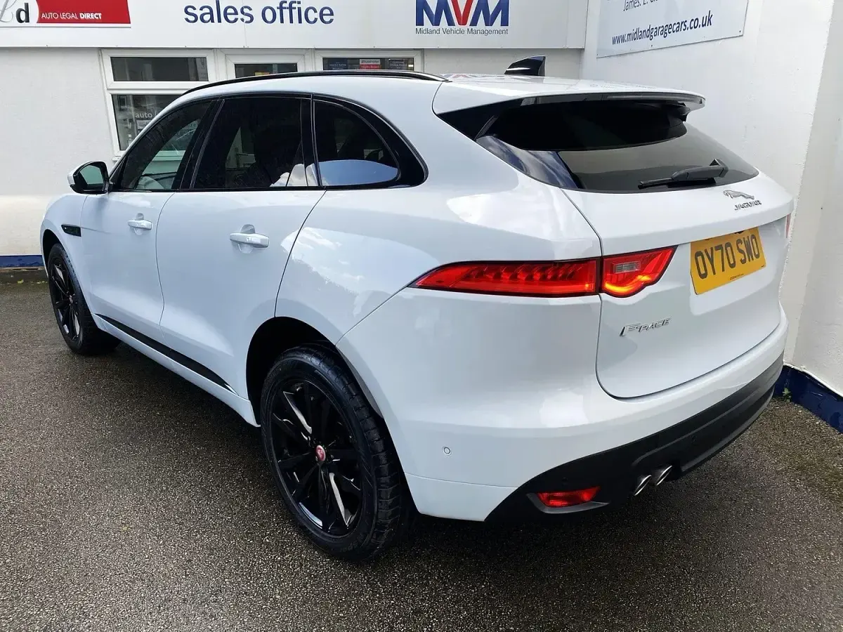 Used Jaguar F-Pace Chequered Flag 180 HP (132 kW) 2020 White SUV