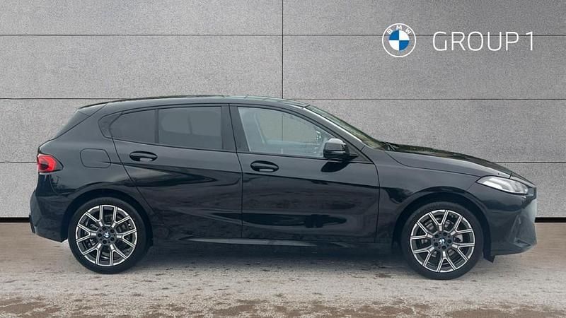 Used BMW 120 Sport Line 168 HP (123 kW) 2025 Black Hatchback