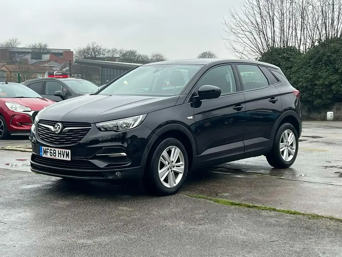Used Vauxhall Grandland X 2018 Black SUV