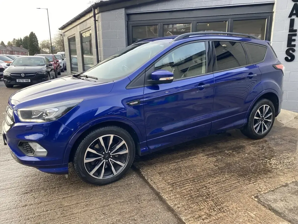 Used Ford Kuga ST-Line 120 HP (88 kW) 2018 Blue SUV