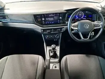 Used VW Taigo Life 95 HP (69 kW) 2023 Silver SUV