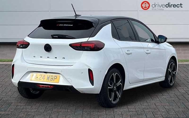 Used Vauxhall Corsa 75 HP (55 kW) 2023 White Hatchback