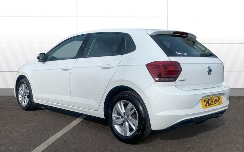 Used VW Polo SE 65 HP (47 kW) 2019 White Hatchback