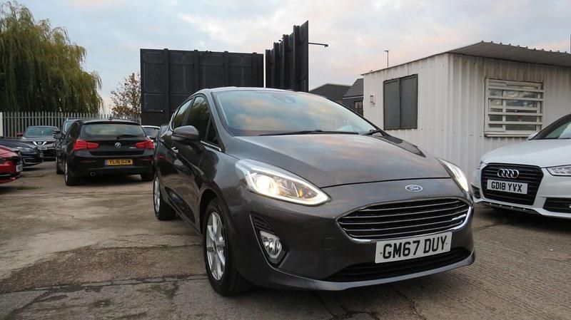 Grey Used 2018 Ford Fiesta Zetec Hatchback | £5,495 (Super price) - Image 1/4