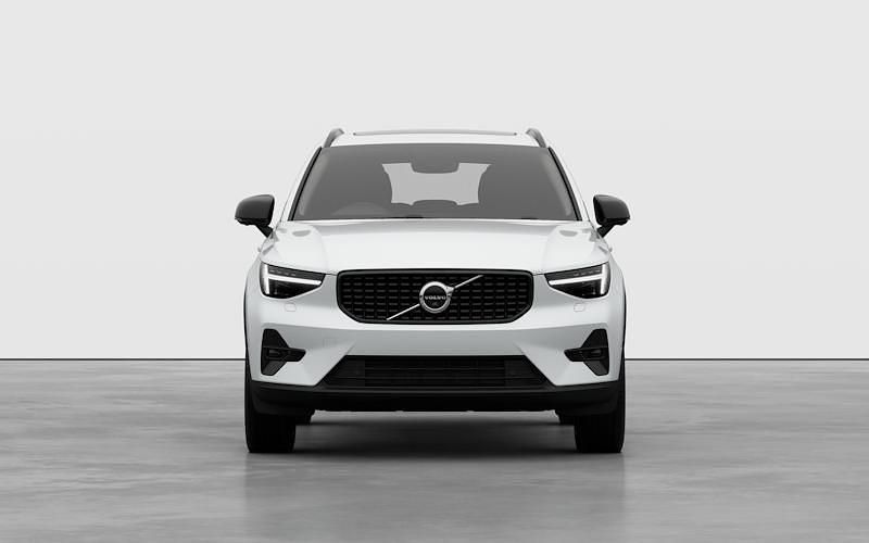 New Volvo XC40 Ultra 163 HP (119 kW) 2026 Vapour grey SUV