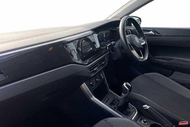 Used VW Polo Life 79 HP (58 kW) 2023 Black Hatchback