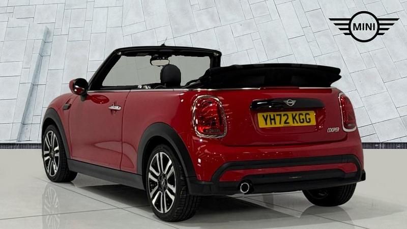 Used Mini Cooper Exclusive 134 HP (98 kW) 2022 Red Hatchback