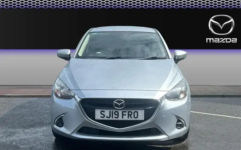 Used Mazda 2 75 HP (55 kW) 2019 Silver Hatchback