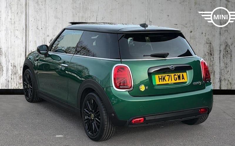 Used Mini Cooper Level 2 135 kW (184 HP) 2023 Hatchback